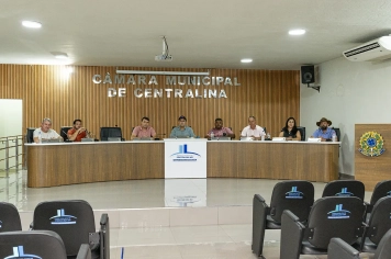 Foto relacionada - Câmara realiza a 8ª Reunião Ordinária do Ano